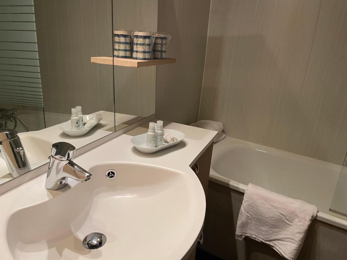 T2 30M2 Plein Centre, Lit Fait, Linge Fourni, Wifi Daire Cauterets Dış mekan fotoğraf